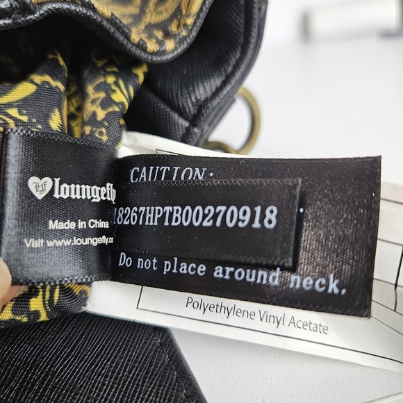 Super Rare Loungefly Harry Potter Morsmordre Bag - Picture 3 of 11